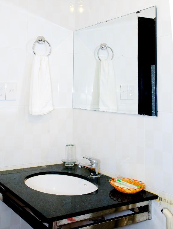 Minh Quan Hotel Bao Loc Quarto foto